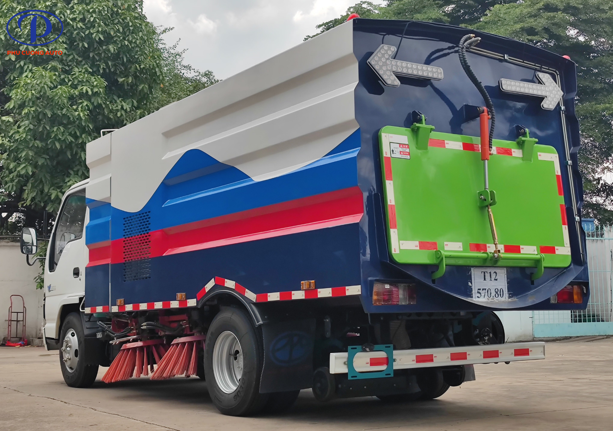 bộ phận chuyên dụng xe hút bụi isuzu
