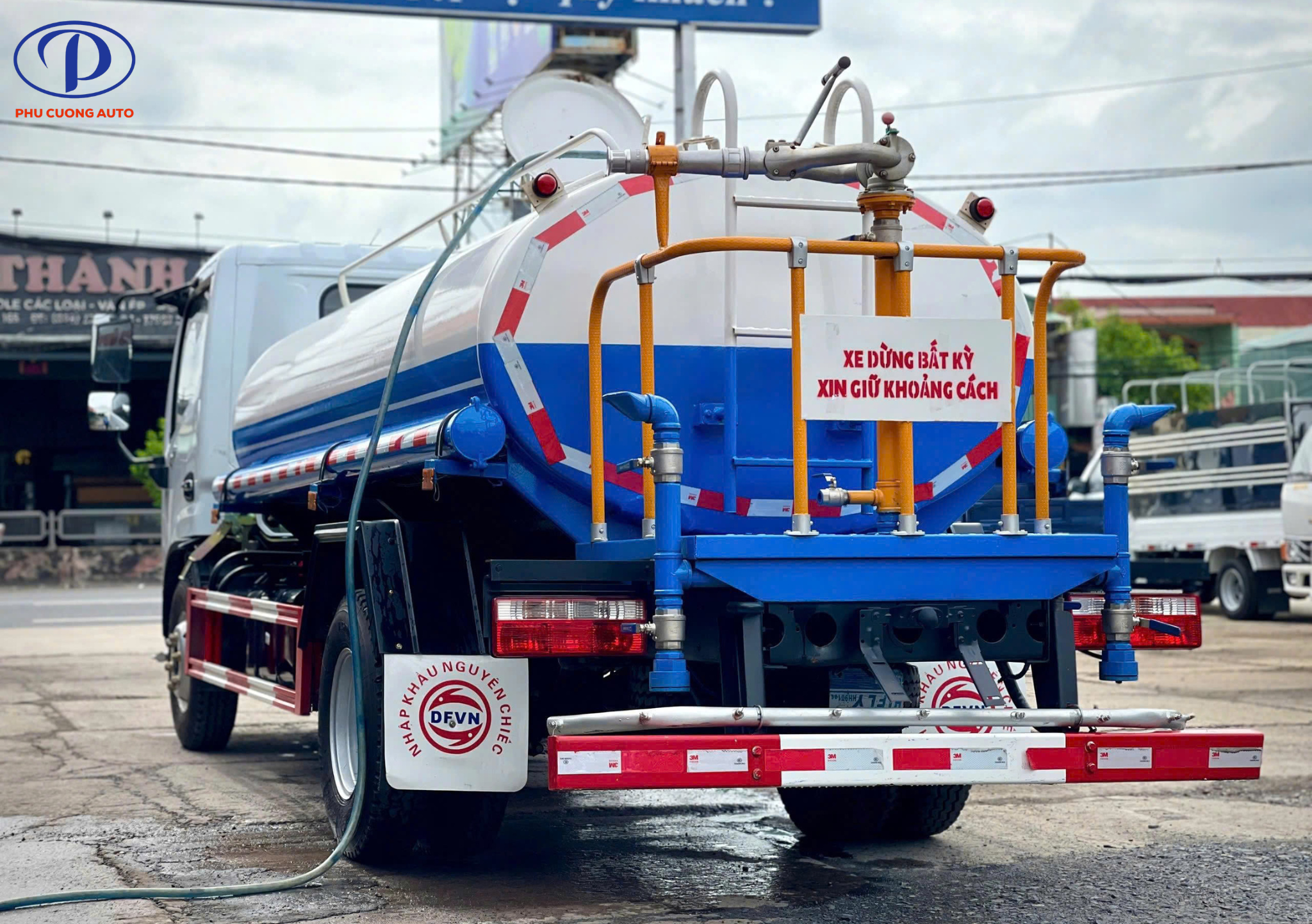 hệ thống phun tưới xe bồn nước 5.3 khối nhập khẩu 
