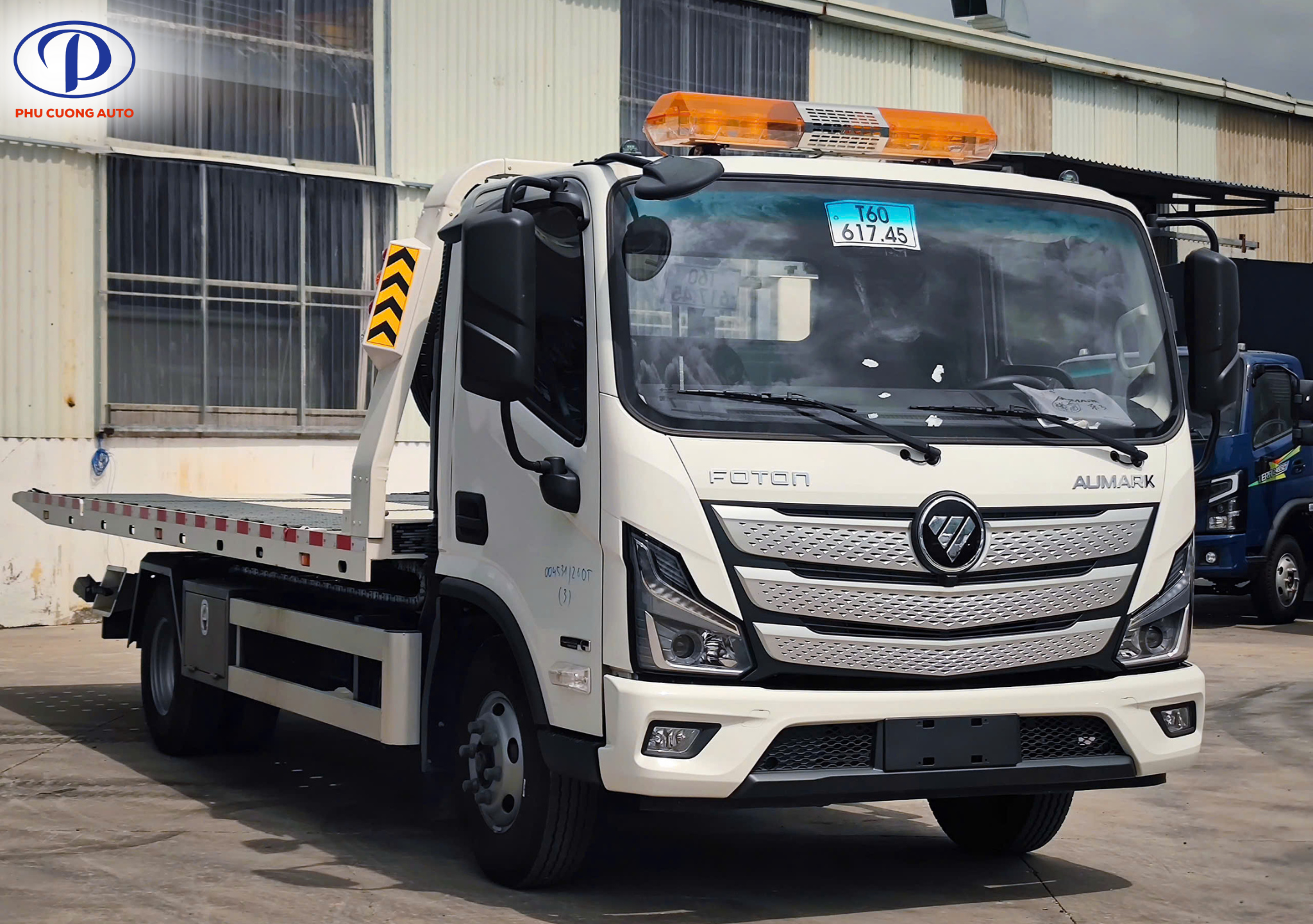 ngoại thất xe cứu hộ foton 2 chức năng 