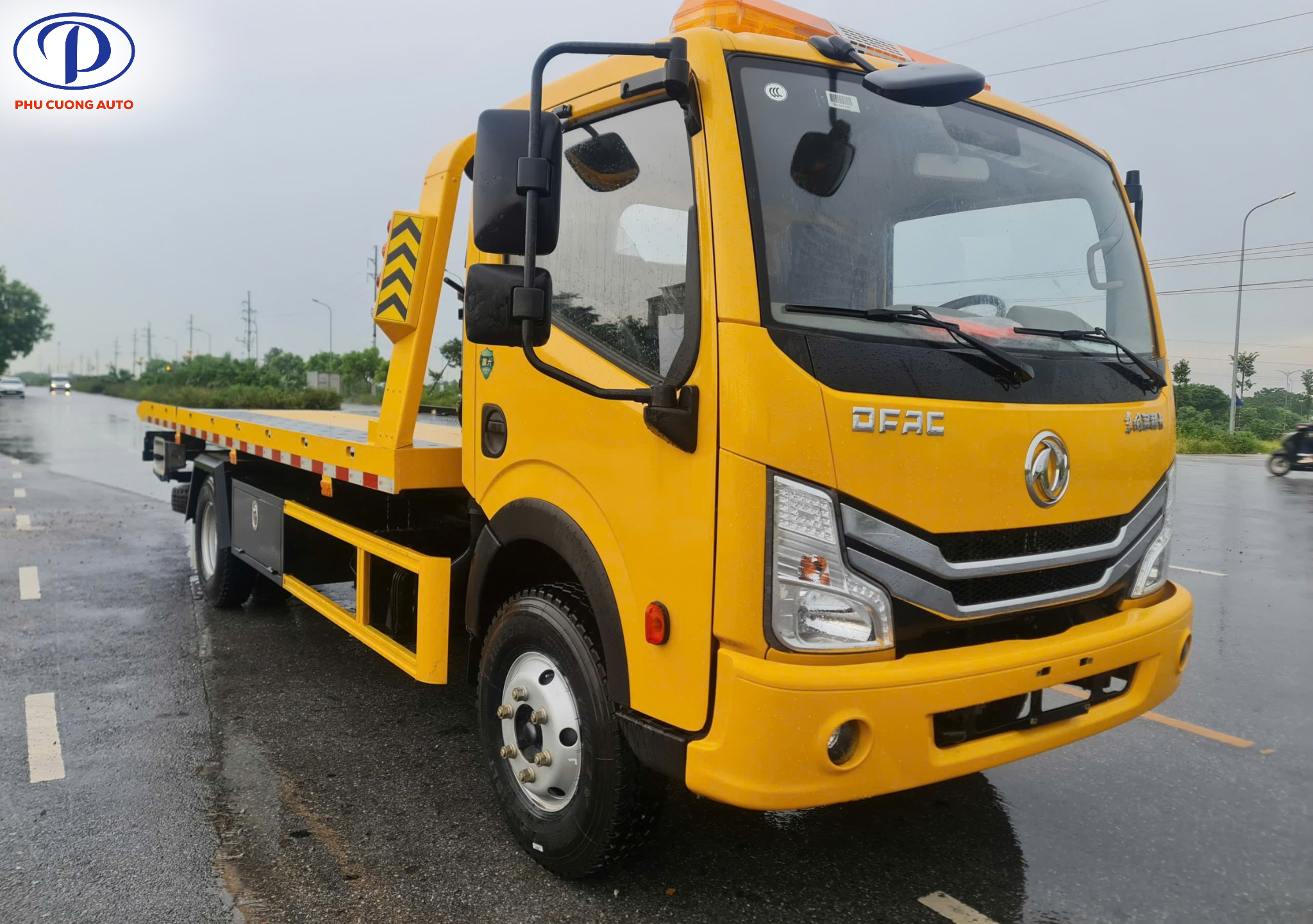 ngoại thất xe cứu hộ dongfeng d6
